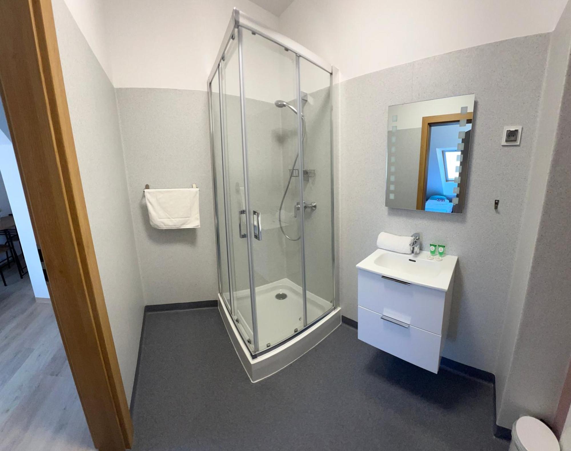 Apartamenty Divemed Jelenia Gora Exterior photo